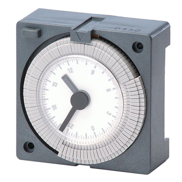 UT-475003.jpg